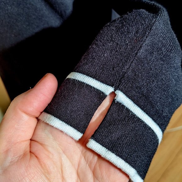 Planet Black and White top 3/4 Sleeve - Picture 8 of 15